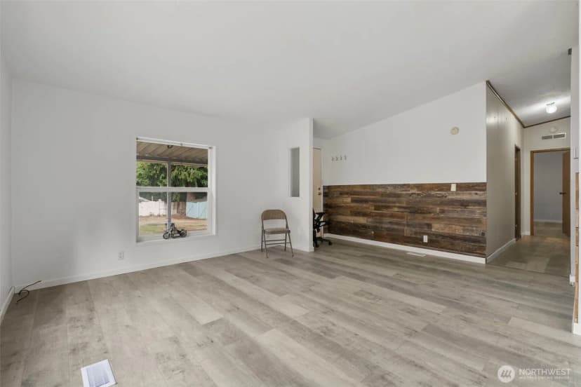 Property photo for 31 Se Cabana Avenue, Shelton photo 30