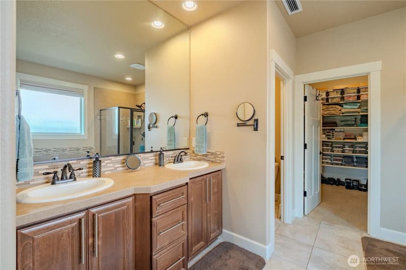 Property photo for 1822 S Dusky Drive, Ridgefield photo 29