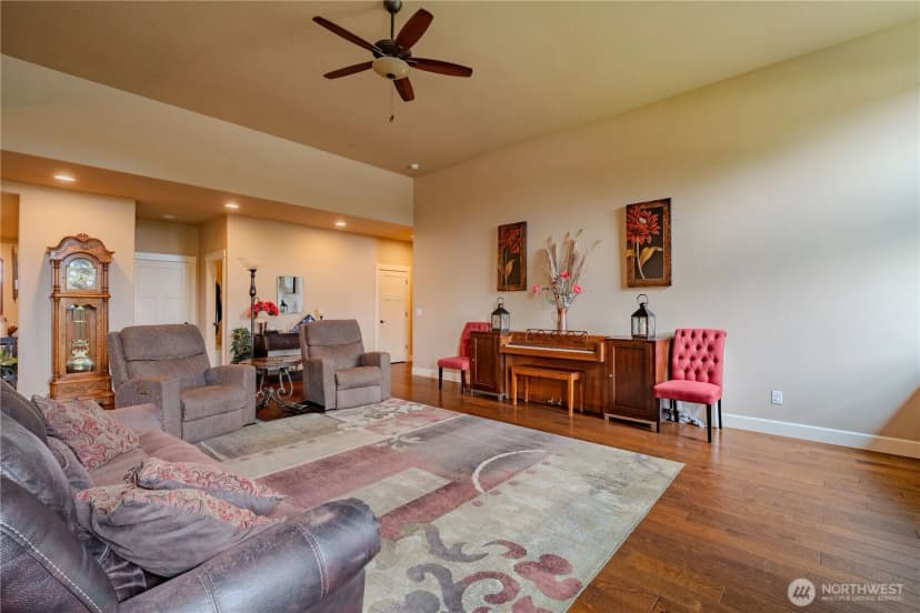 Property photo for 1822 S Dusky Drive, Ridgefield photo 14
