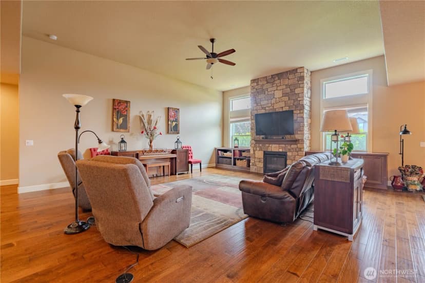 Property photo for 1822 S Dusky Drive, Ridgefield photo 9