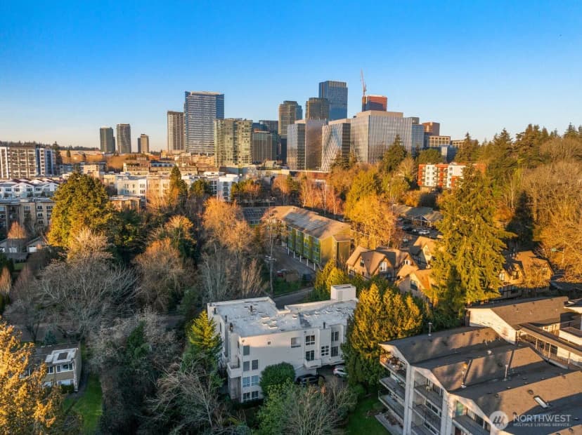 Property photo for 10237 Se 3rd Street #5, Bellevue photo 34