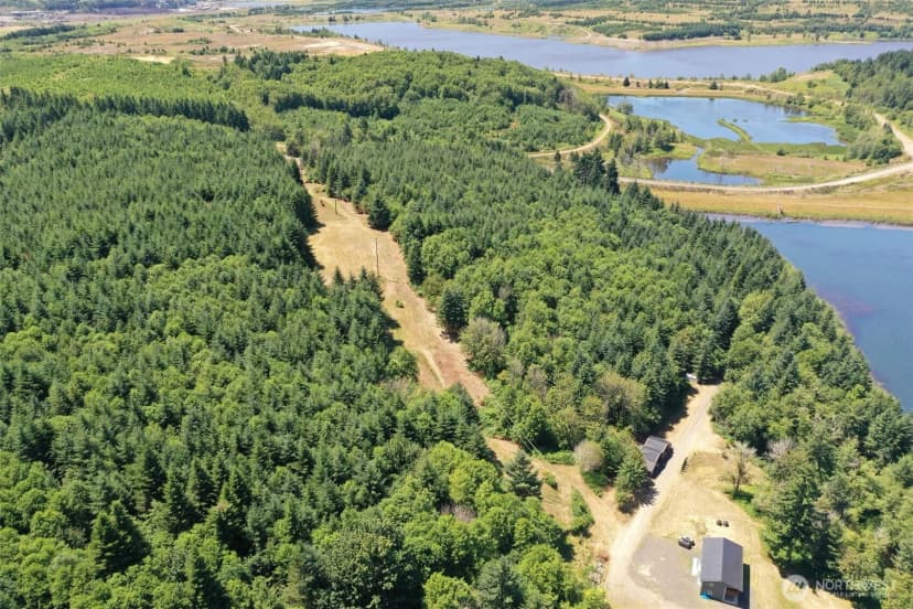 Property photo for 21500 Tono Road, Centralia photo 4