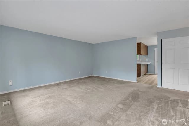Property photo for 18759 130th Avenue Se, Renton photo 3