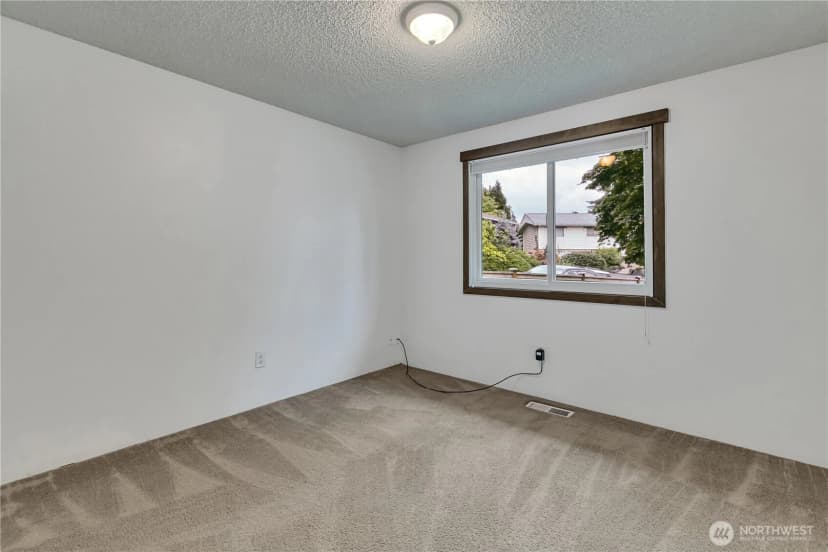 Property photo for 18759 130th Avenue Se, Renton photo 18