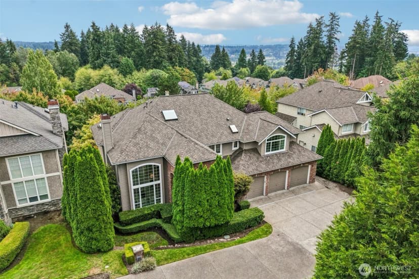 Property photo for 13611 Ne 136th Pl, Kirkland photo 38