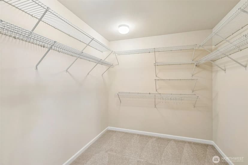 Property photo for 13611 Ne 136th Pl, Kirkland photo 31
