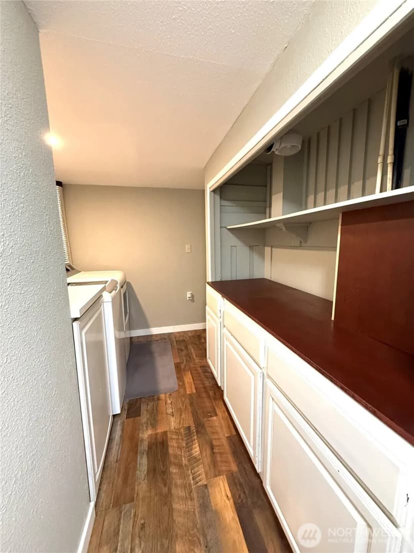 Property photo for 11829 76 Avenue S, Seattle photo 22