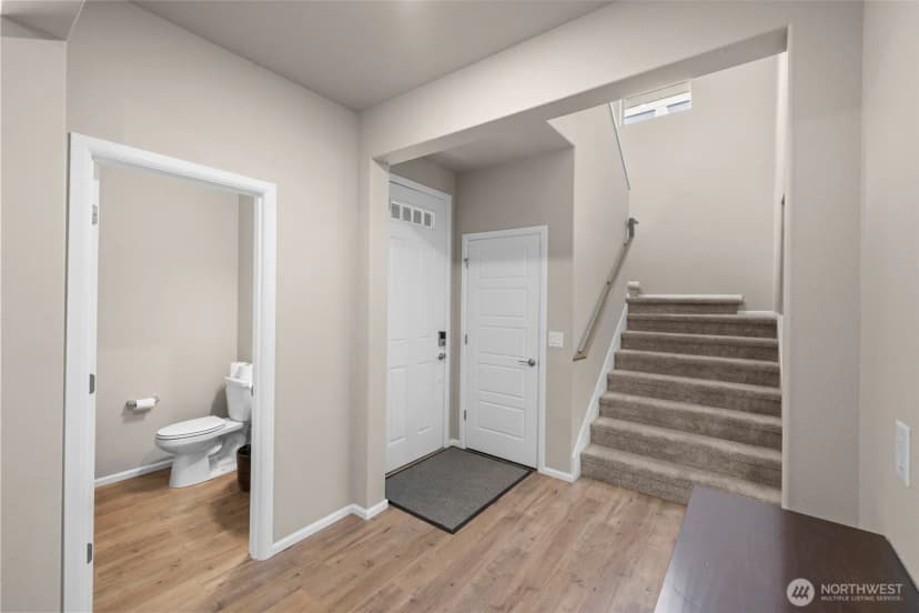 Property photo for 32898 Pine Avenue Se, Black Diamond photo 19