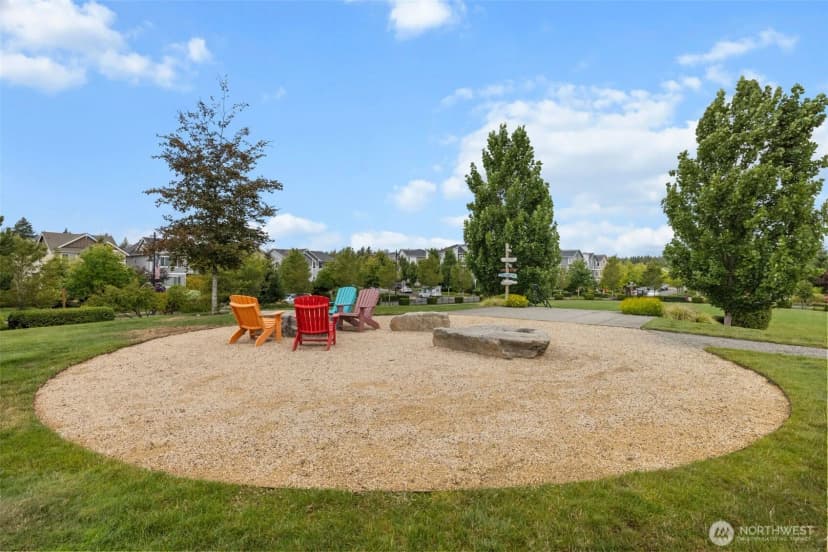 Property photo for 32898 Pine Avenue Se, Black Diamond photo 22
