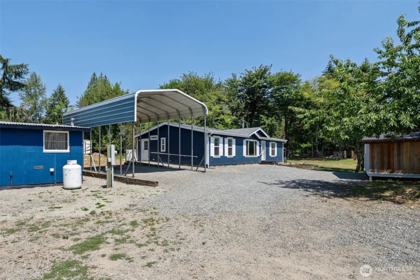 Property photo for 14609 246th Street E, Graham photo 8