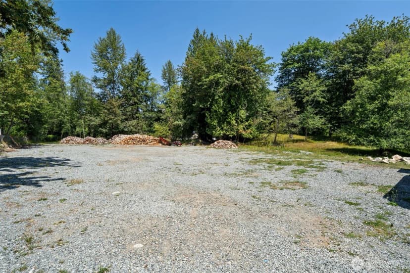 Property photo for 14609 246th Street E, Graham photo 15