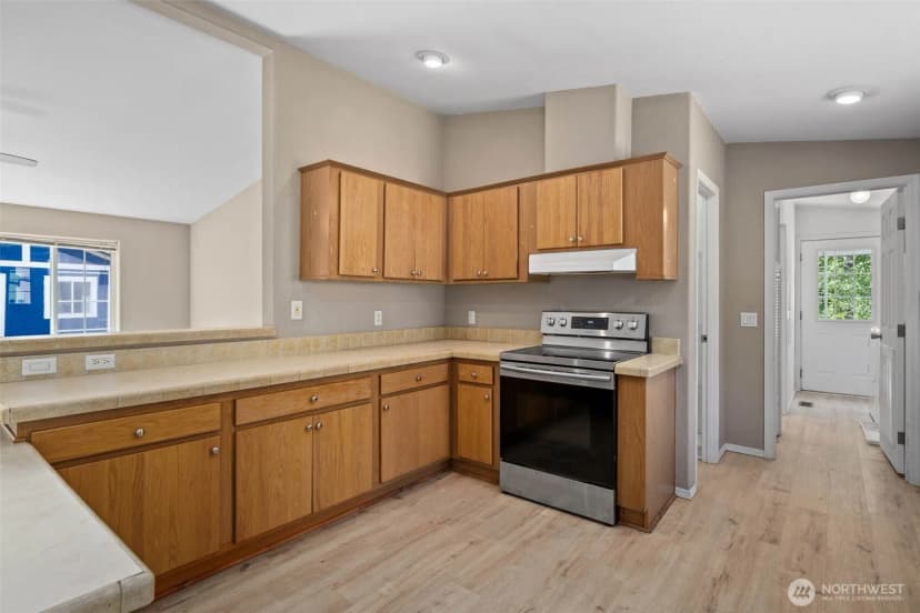 Property photo for 14609 246th Street E, Graham photo 30