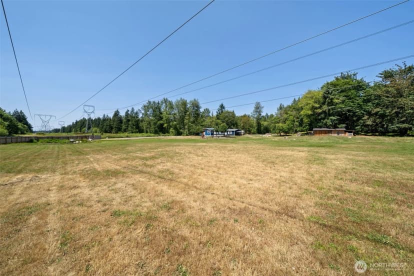 Property photo for 14609 246th Street E, Graham photo 17