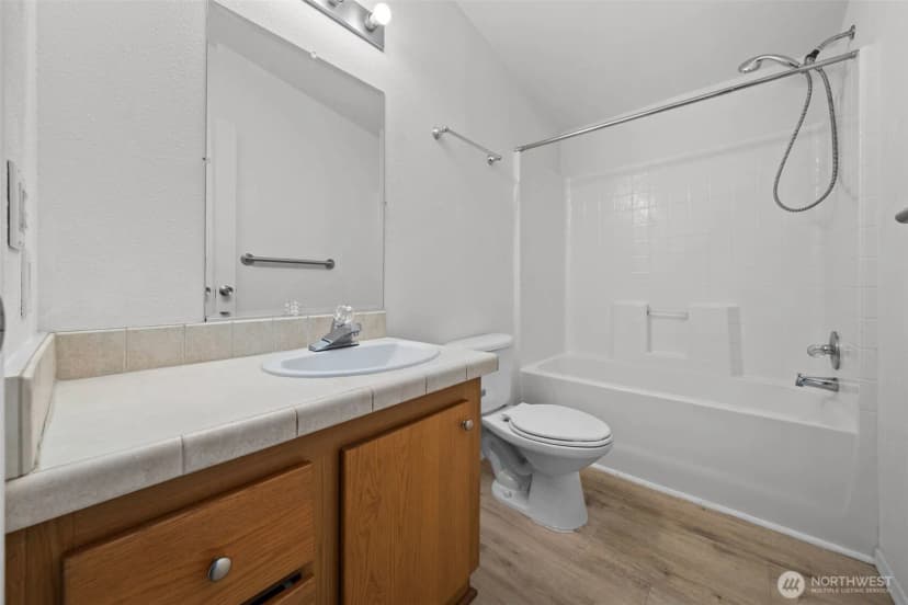 Property photo for 14609 246th Street E, Graham photo 38