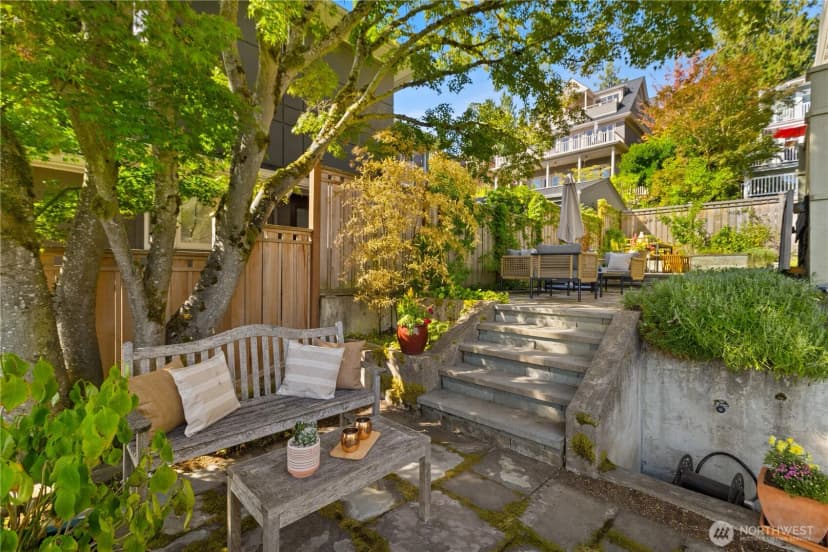 Property photo for 1129 37th Avenue, Seattle photo 34