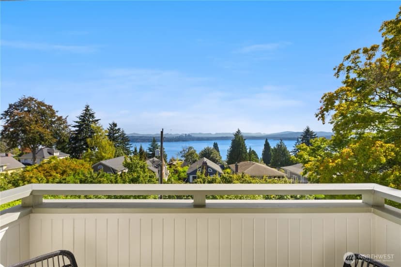 Property photo for 1129 37th Avenue, Seattle photo 19