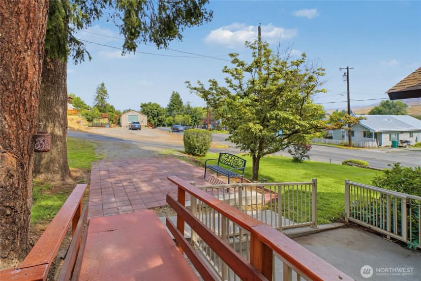 Property photo for 779 N 2nd Avenue, Okanogan photo 7