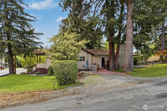 Property photo for 779 N 2nd Avenue, Okanogan photo 4