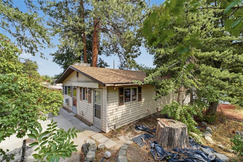 Property photo for 779 N 2nd Avenue, Okanogan photo 5