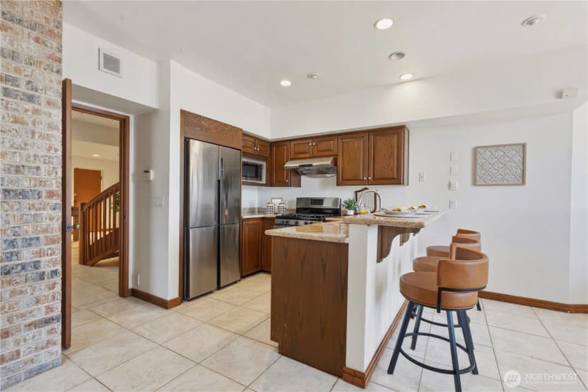 Property photo for 8279 W Mercer Way, Mercer Island photo 34