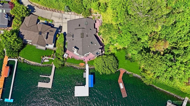 Property photo for 8279 W Mercer Way, Mercer Island photo 5