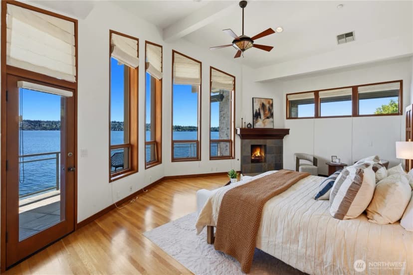 Property photo for 8279 W Mercer Way, Mercer Island photo 19