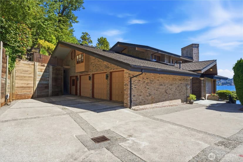 Property photo for 8279 W Mercer Way, Mercer Island photo 40