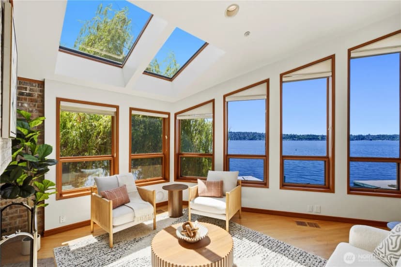 Property photo for 8279 W Mercer Way, Mercer Island photo 18
