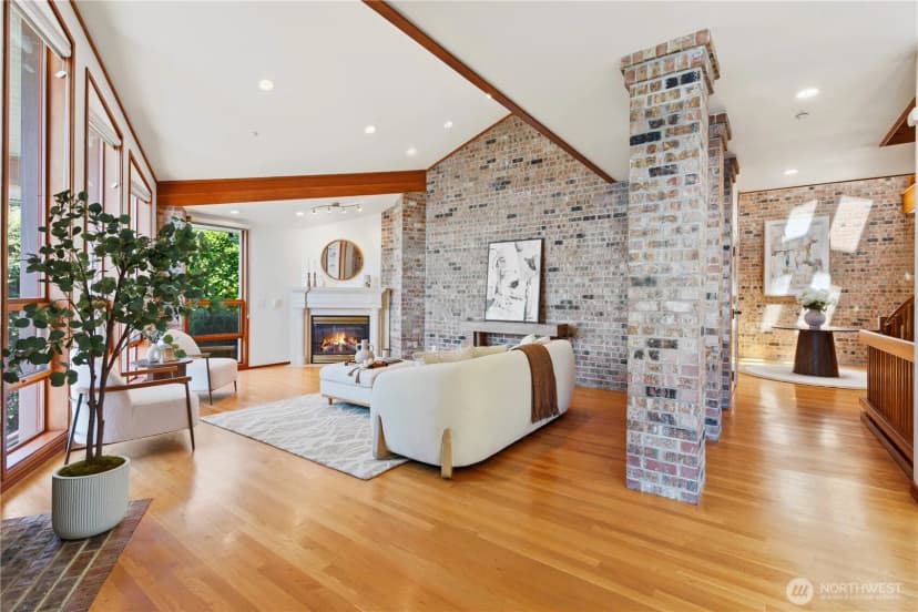Property photo for 8279 W Mercer Way, Mercer Island photo 13