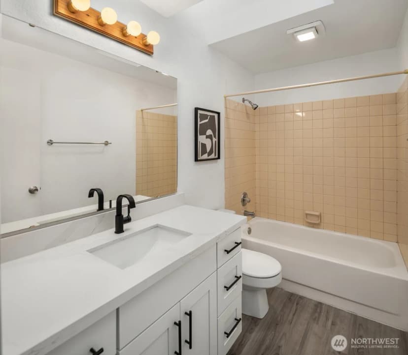 Property photo for 14328 85th Place Ne, Kirkland photo 19