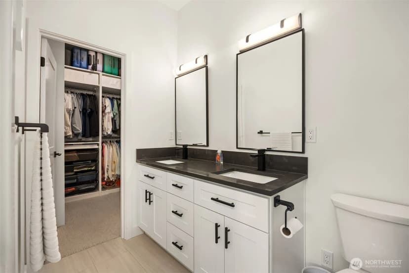 Property photo for 6712 Ne 185th Street #1, Kenmore photo 26