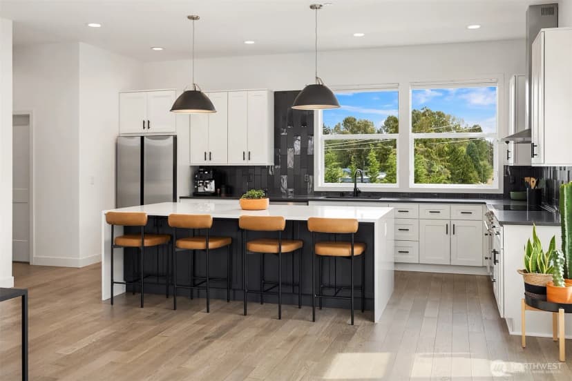 Property photo for 6712 Ne 185th Street #1, Kenmore photo 12