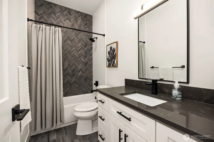 Property photo for 6712 Ne 185th Street #1, Kenmore photo 32