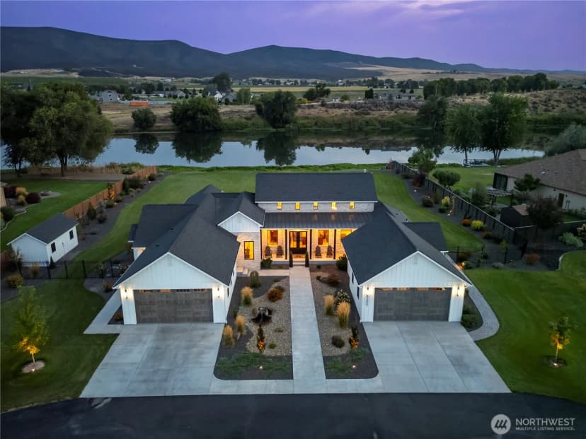 Property photo for 175407 Rivers Edge Drive, Prosser photo 7