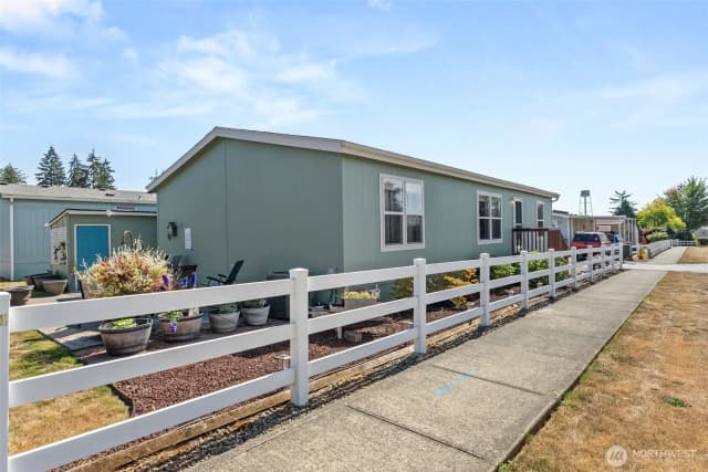 Property photo for 222 Maple Avenue Nw #34, Napavine photo 2