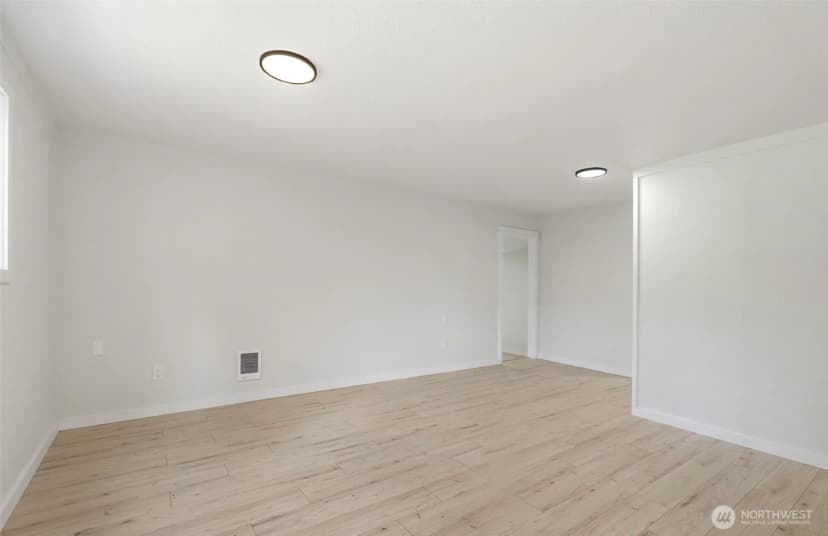 Property photo for 24125 88th Avenue E, Graham photo 17