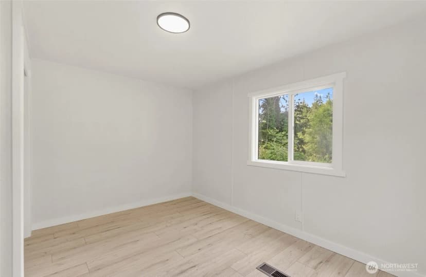 Property photo for 24125 88th Avenue E, Graham photo 23