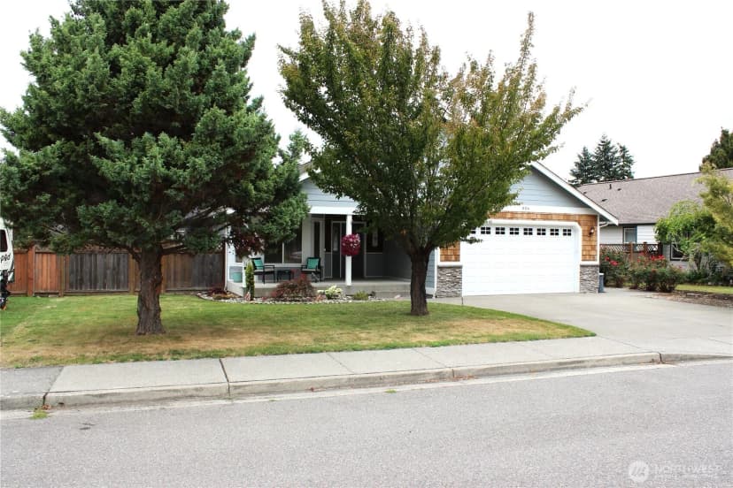 Property photo for 406 Jackson Court, Nooksack photo 34