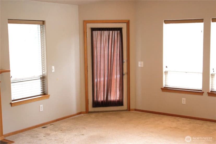 Property photo for 406 Jackson Court, Nooksack photo 12