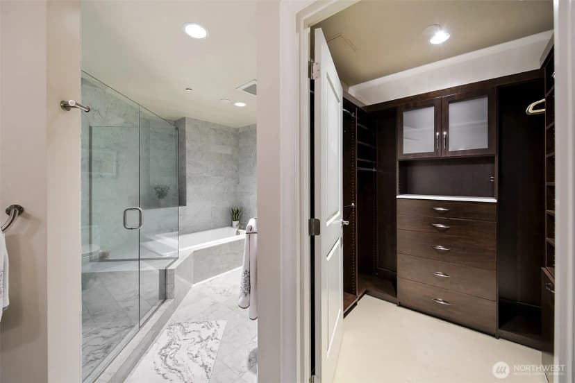 Property photo for 1920 4th Avenue #2405, Seattle photo 28