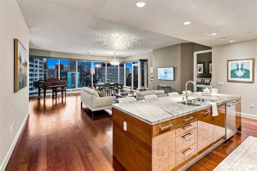 Property photo for 1920 4th Avenue #2405, Seattle photo 16