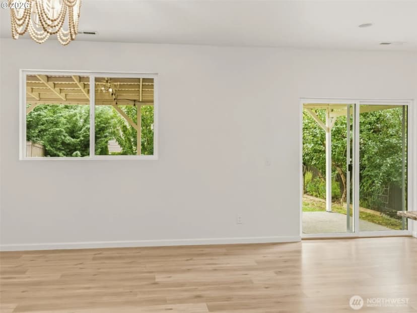 Property photo for 291 N 34th Court, Ridgefield photo 10