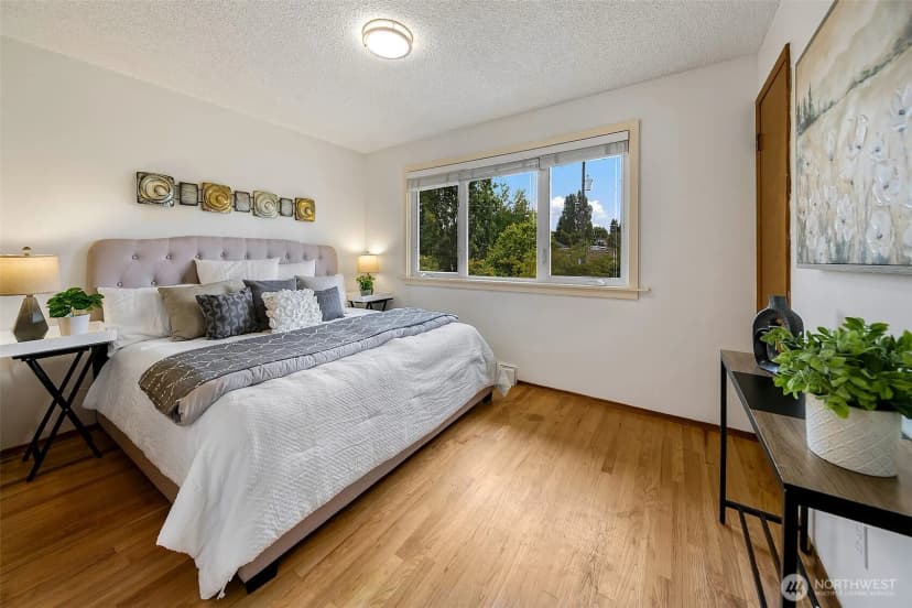 Property photo for 3039 49th Avenue Sw, Seattle photo 13