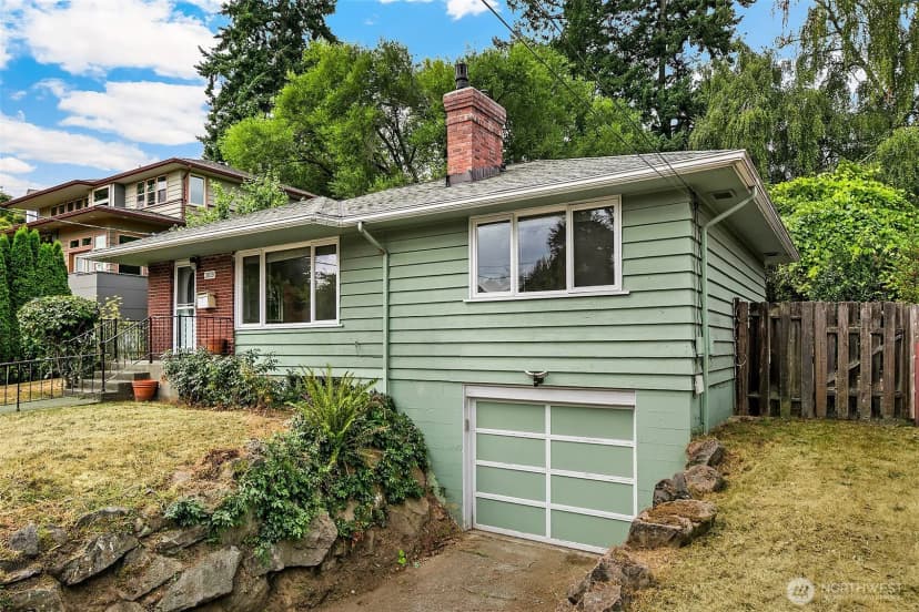 Property photo for 3039 49th Avenue Sw, Seattle photo 3