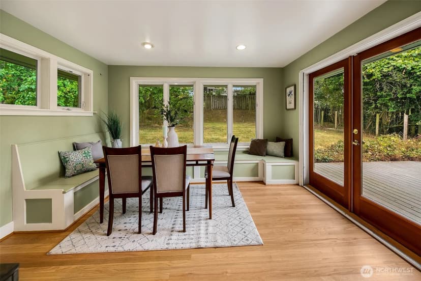 Property photo for 3039 49th Avenue Sw, Seattle photo 11