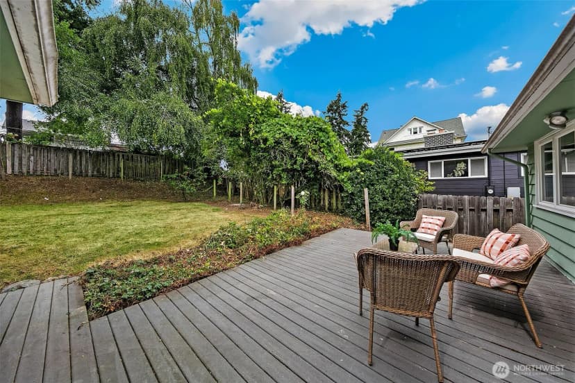 Property photo for 3039 49th Avenue Sw, Seattle photo 23