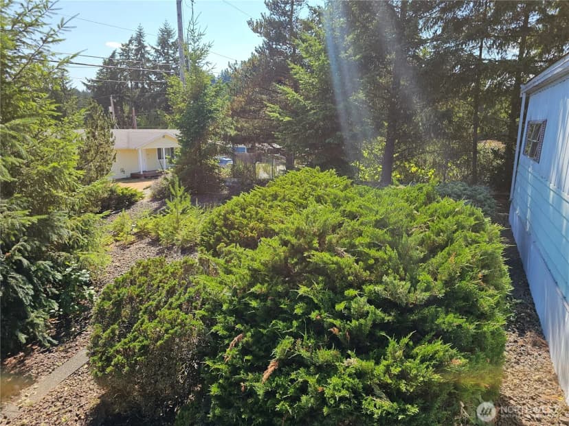 Property photo for 4720 W Davis Road, Bremerton photo 3