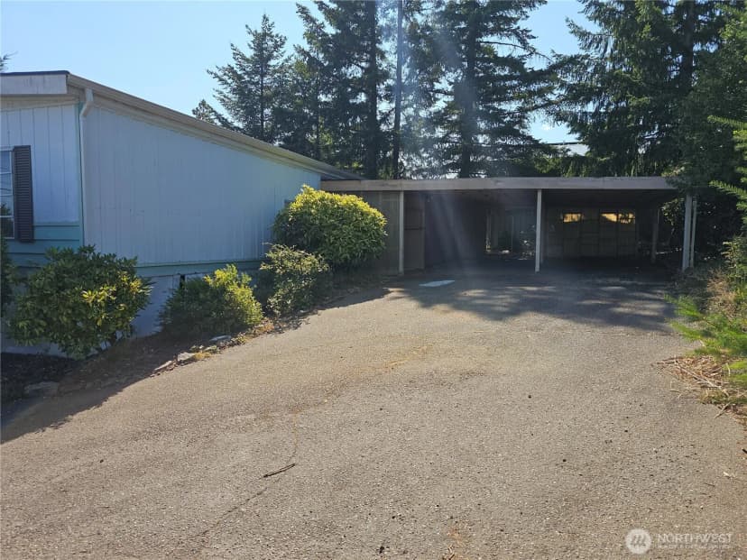 Property photo for 4720 W Davis Road, Bremerton photo 18