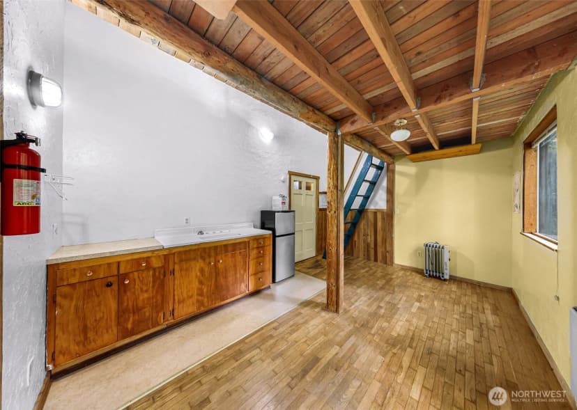 Property photo for 2913 Broad Street, Bellingham photo 37