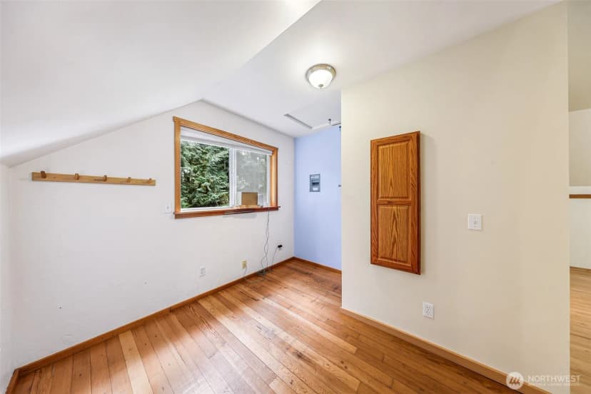 Property photo for 2913 Broad Street, Bellingham photo 28